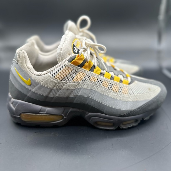 Nike Sneakers with Gray and Yellow Accents main image 5